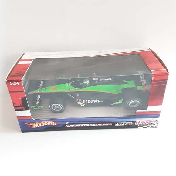 Hot Wheels 2010 Danica Patrick #7 GoDaddy Andretti IndyCar 1:24  NEW - Picture 1 of 8